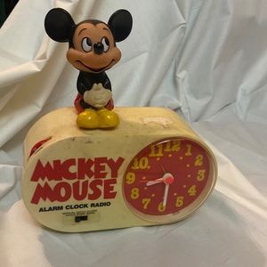 Vintage Mickey Mouse Alarm Clock Radio